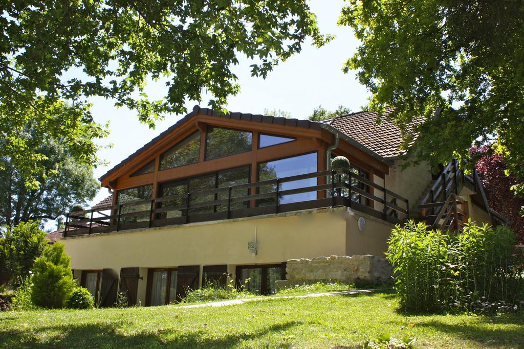 Bed and Breakfast La Rose Des Vents Saint-Germain-sur-Morin Exterior foto