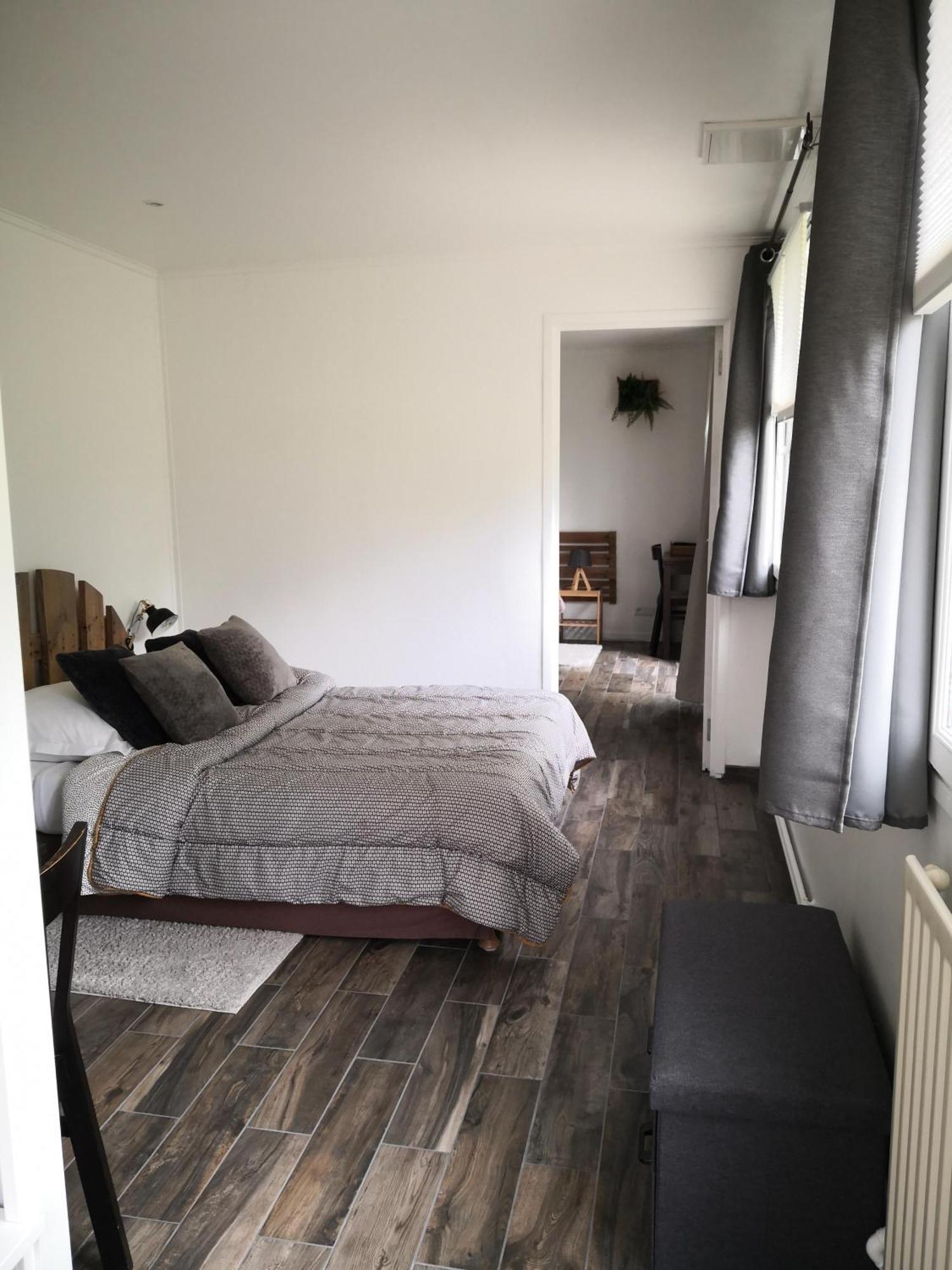 Bed and Breakfast La Rose Des Vents Saint-Germain-sur-Morin Exterior foto